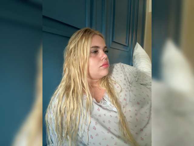 VXXETU live cam on BongaCams