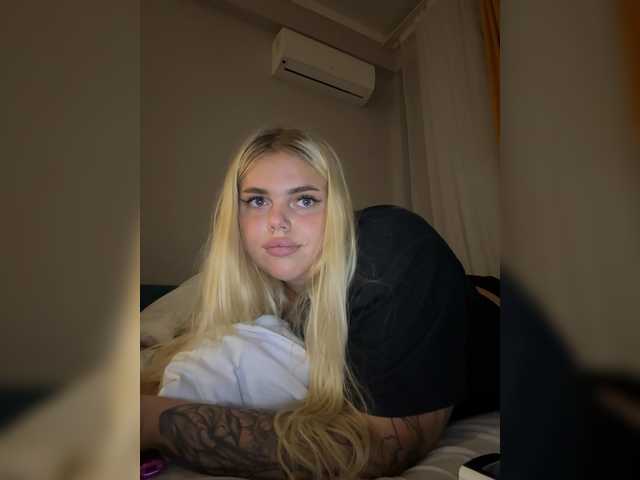 VXXETU live cam on BongaCams