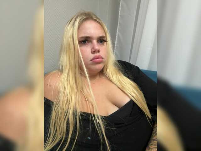 VXXETU live cam on BongaCams