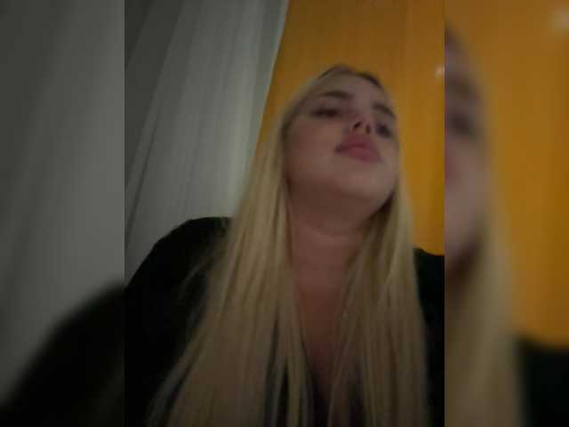 VXXETU live cam on BongaCams