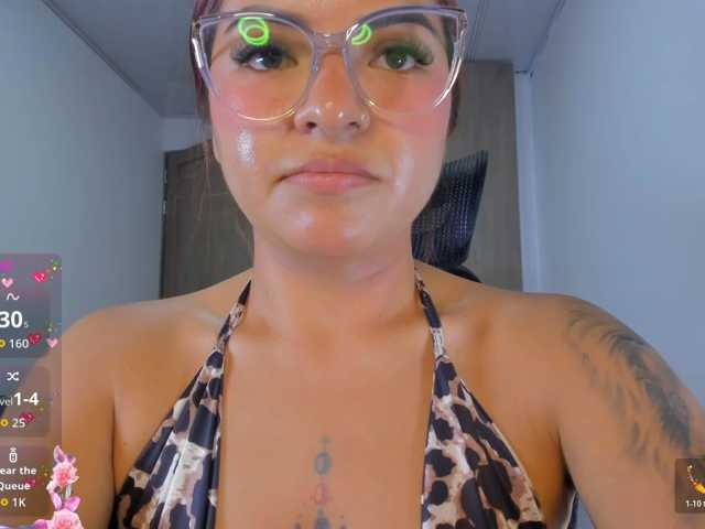 Zaylisseoficial1 live cam on BongaCams