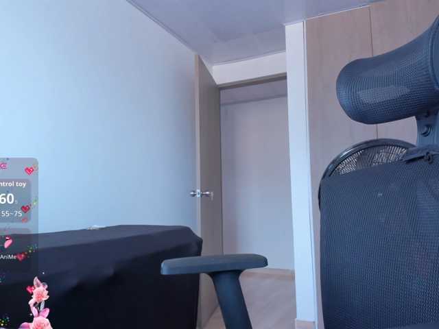 Zaylisseoficial1 live cam on BongaCams