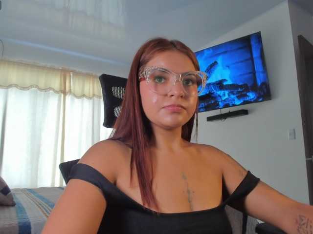 Zaylisseoficial1 live cam on BongaCams