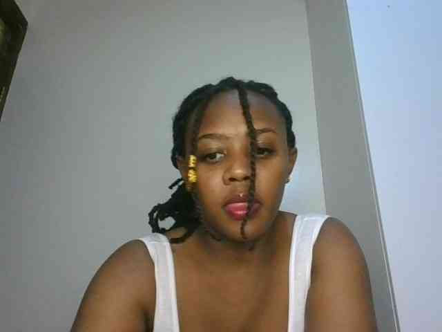 Prettychuque webcam
