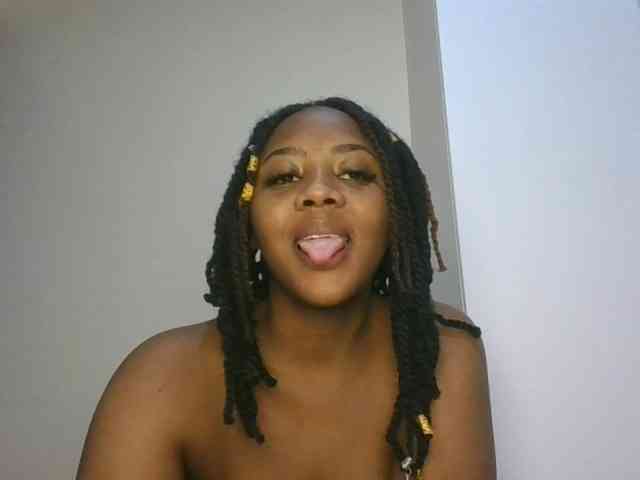 Prettychuque webcam
