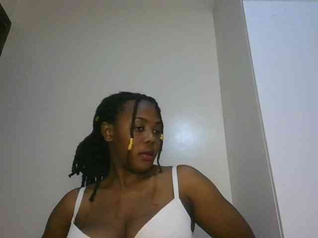 Model: Prettychuque