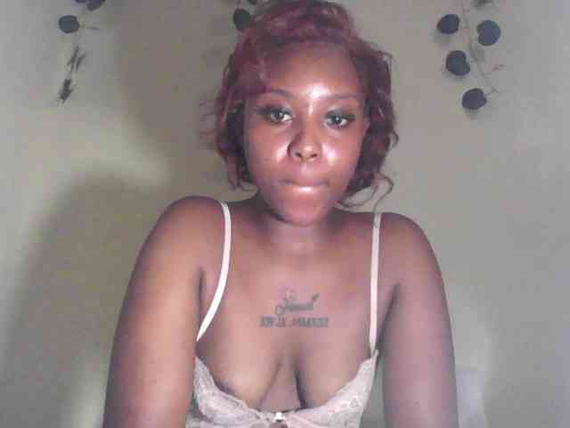 HayamiBree webcam