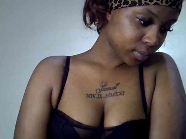 HayamiBree webcam