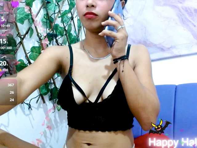gisela18 live cam on BongaCams