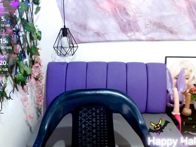 gisela18 live cam on BongaCams