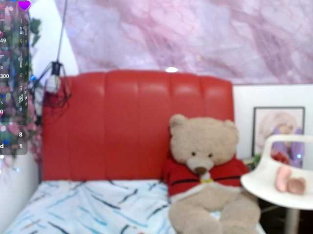 gisela18 live cam on BongaCams