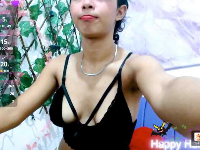 gisela18 live cam on BongaCams