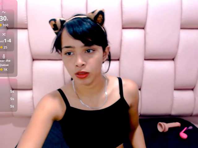 gisela18 live cam on BongaCams