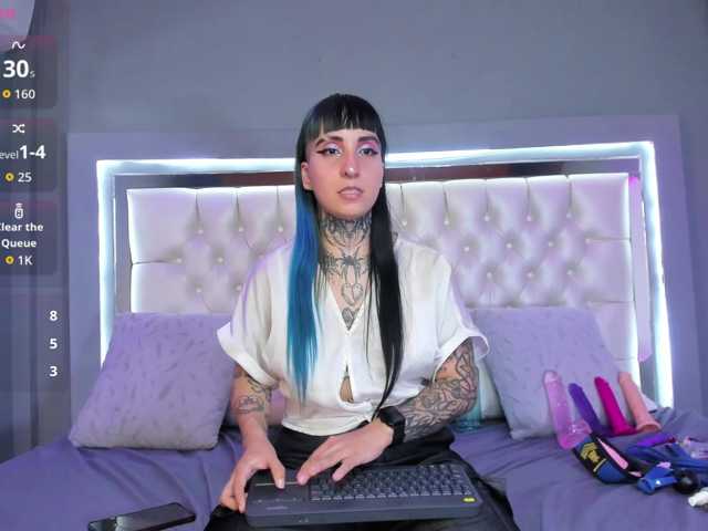 Izzy-Moon