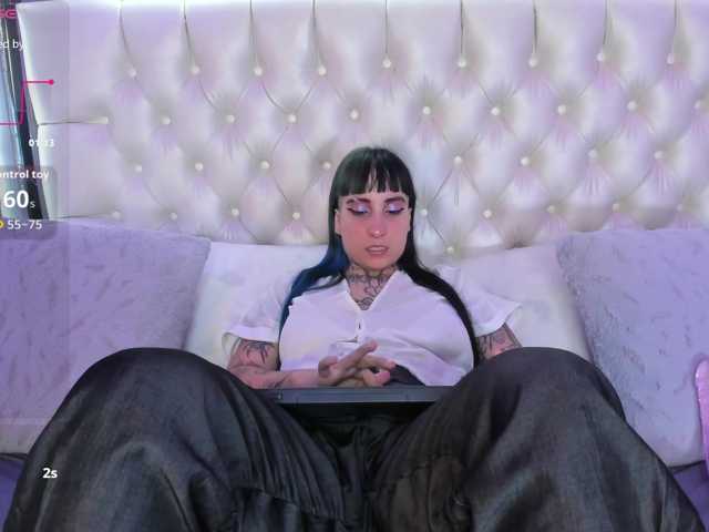 Izzy-Moon