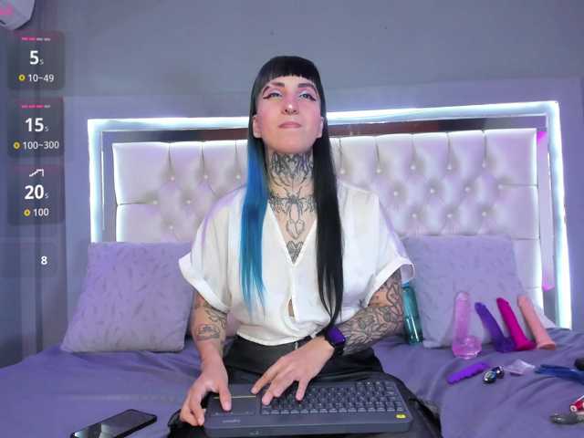 Izzy-Moon