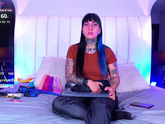 Izzy-Moon