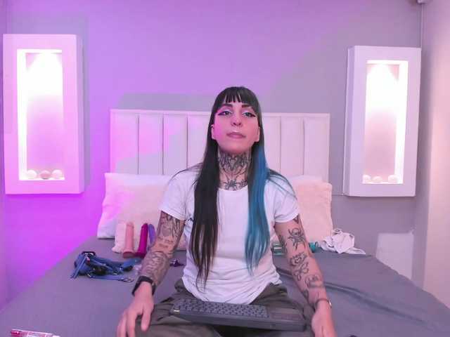 Izzy-Moon