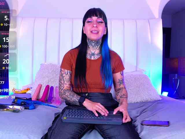 Izzy-Moon
