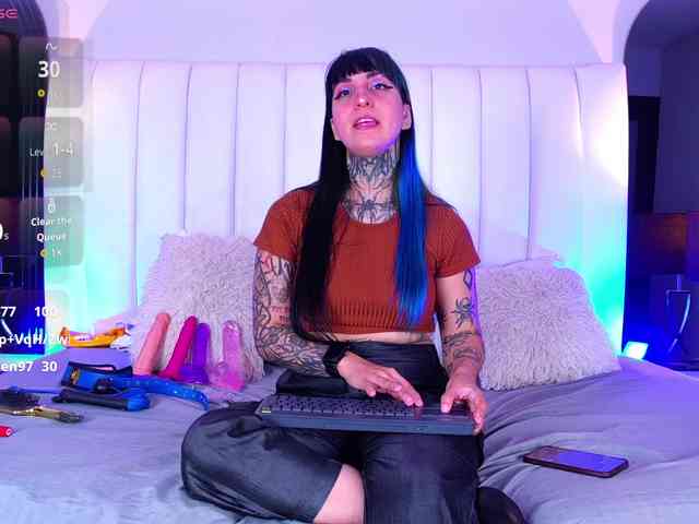 Izzy-Moon