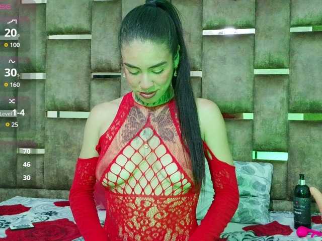Afrodita2003 live cam on BongaCams