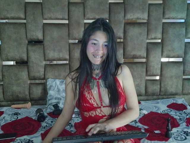 Afrodita2003 live cam on BongaCams