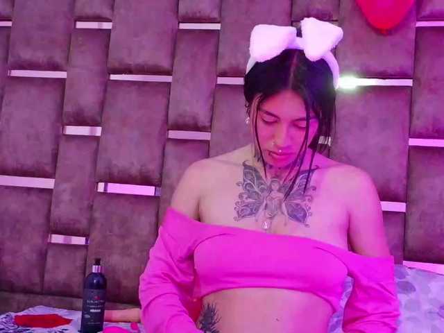 Afrodita2003 live cam preview