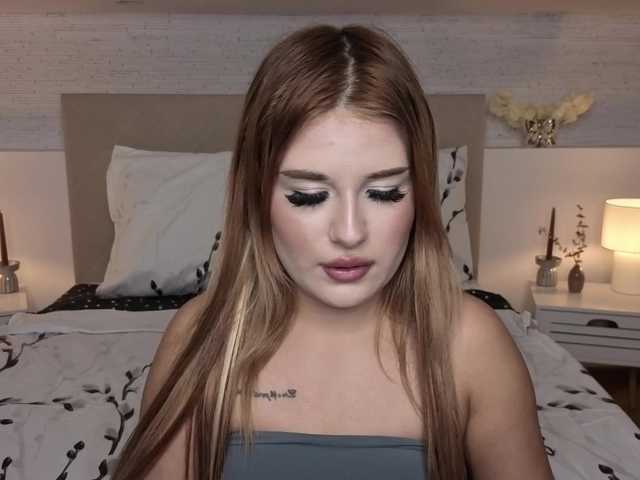 Kitty-m1la live cam on BongaCams