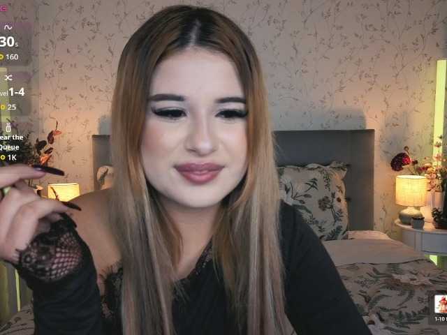 Kitty-m1la live cam