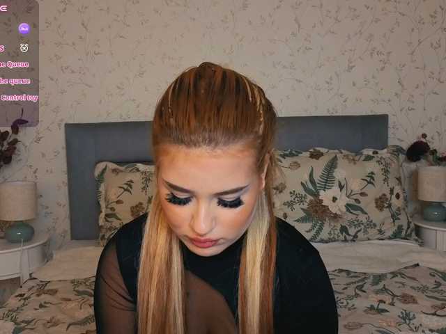 Kitty-m1la live cam on BongaCams