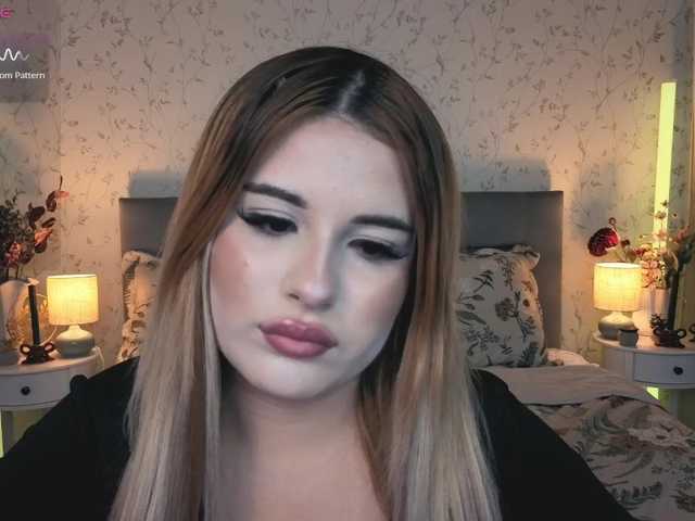 Kitty-m1la live cam on BongaCams