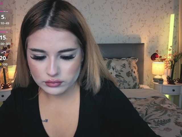 Kitty-m1la live cam on BongaCams
