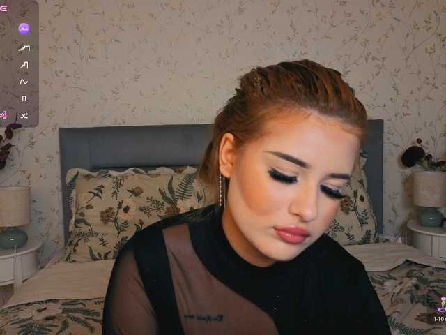 Kitty-m1la live cam on BongaCams