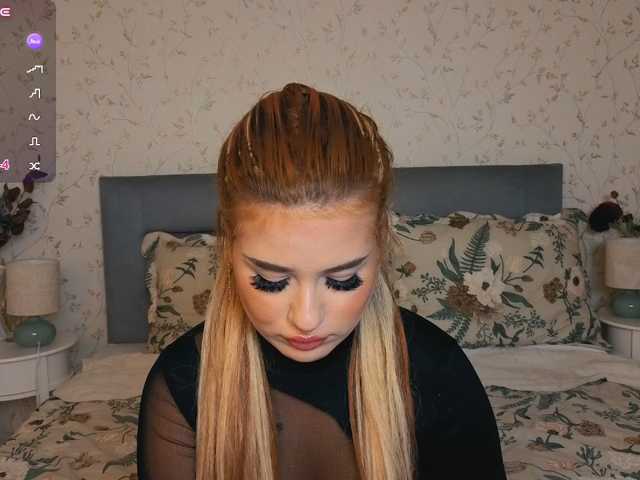 Kitty-m1la live cam on BongaCams
