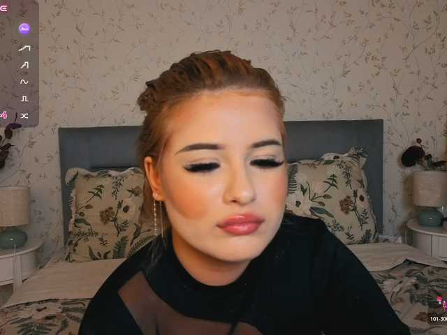 Kitty-m1la live cam on BongaCams