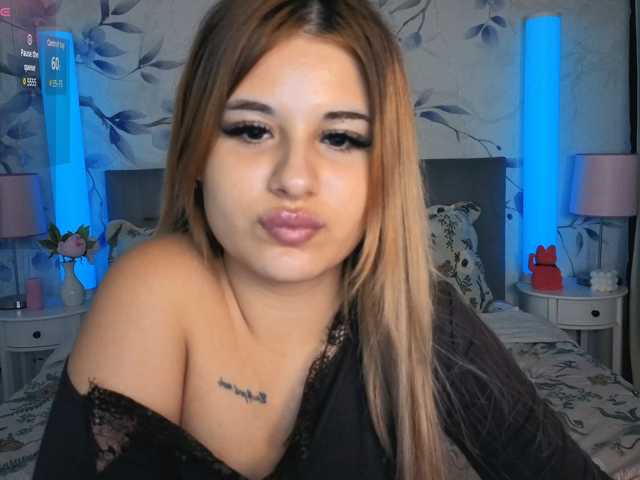 Kitty-m1la live cam on BongaCams