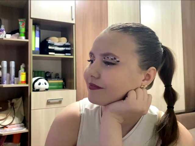 DelilahFrater live cam on BongaCams