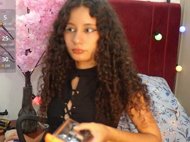 fluffydirtymind live cam on BongaCams