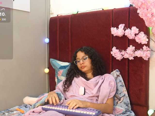 fluffydirtymind live cam on BongaCams