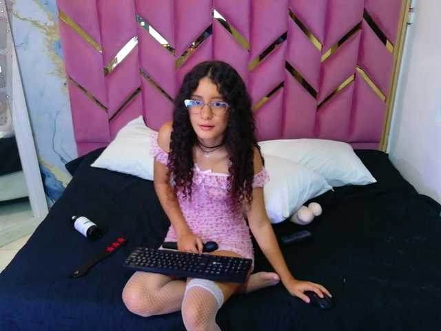 fluffydirtymind live cam on BongaCams