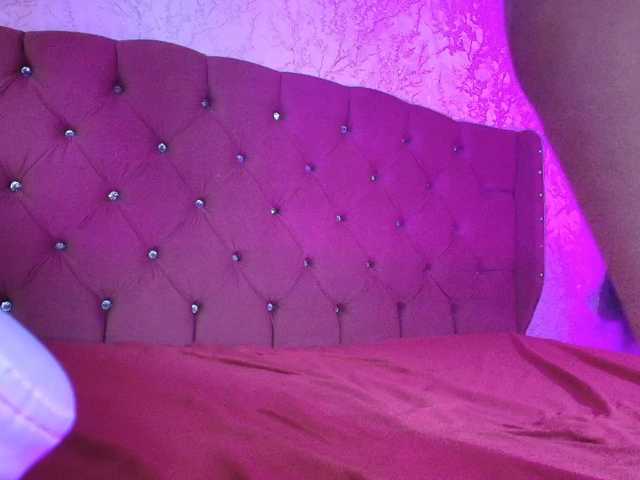 Ximenasilver live cam on BongaCams