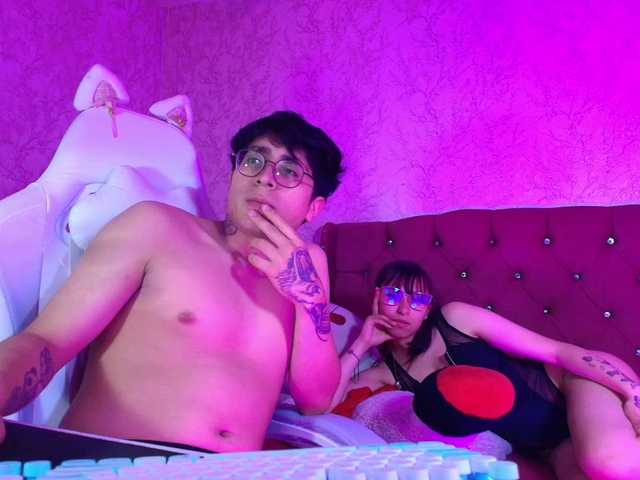 Ximenasilver live cam on BongaCams