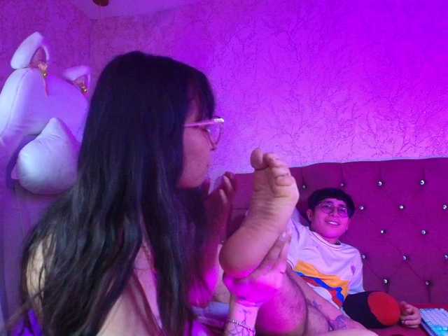 Ximenasilver live cam on BongaCams