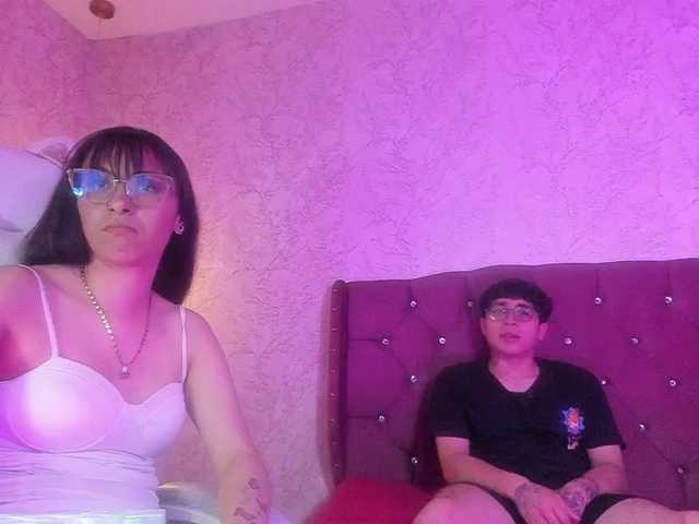 Ximenasilver live cam on BongaCams