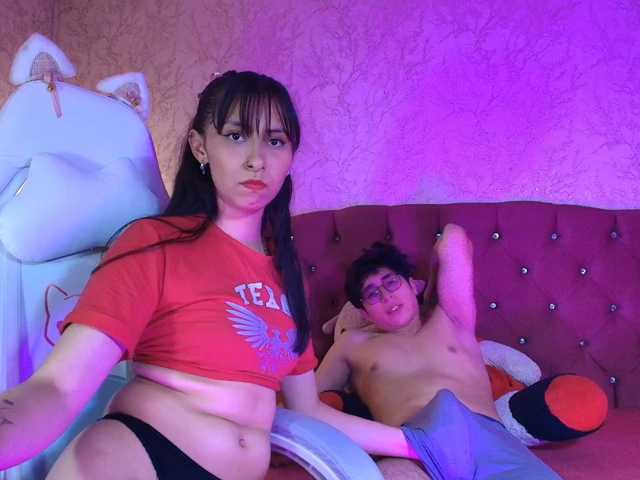 Ximenasilver live cam on BongaCams