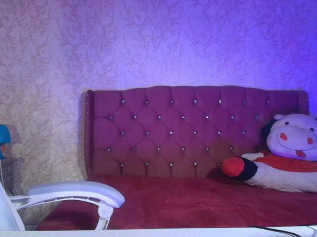 Ximenasilver live cam on BongaCams