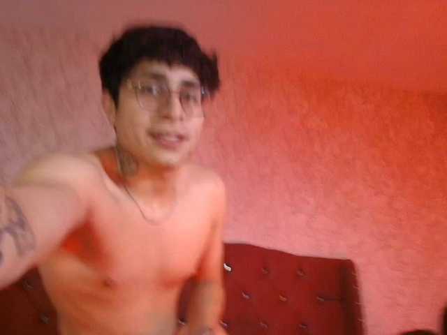 Ximenasilver live cam on BongaCams