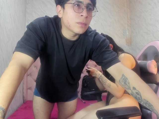 Ximenasilver live cam on BongaCams