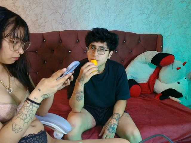 Ximenasilver live cam on BongaCams