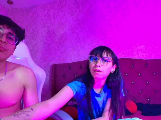 Ximenasilver live cam on BongaCams